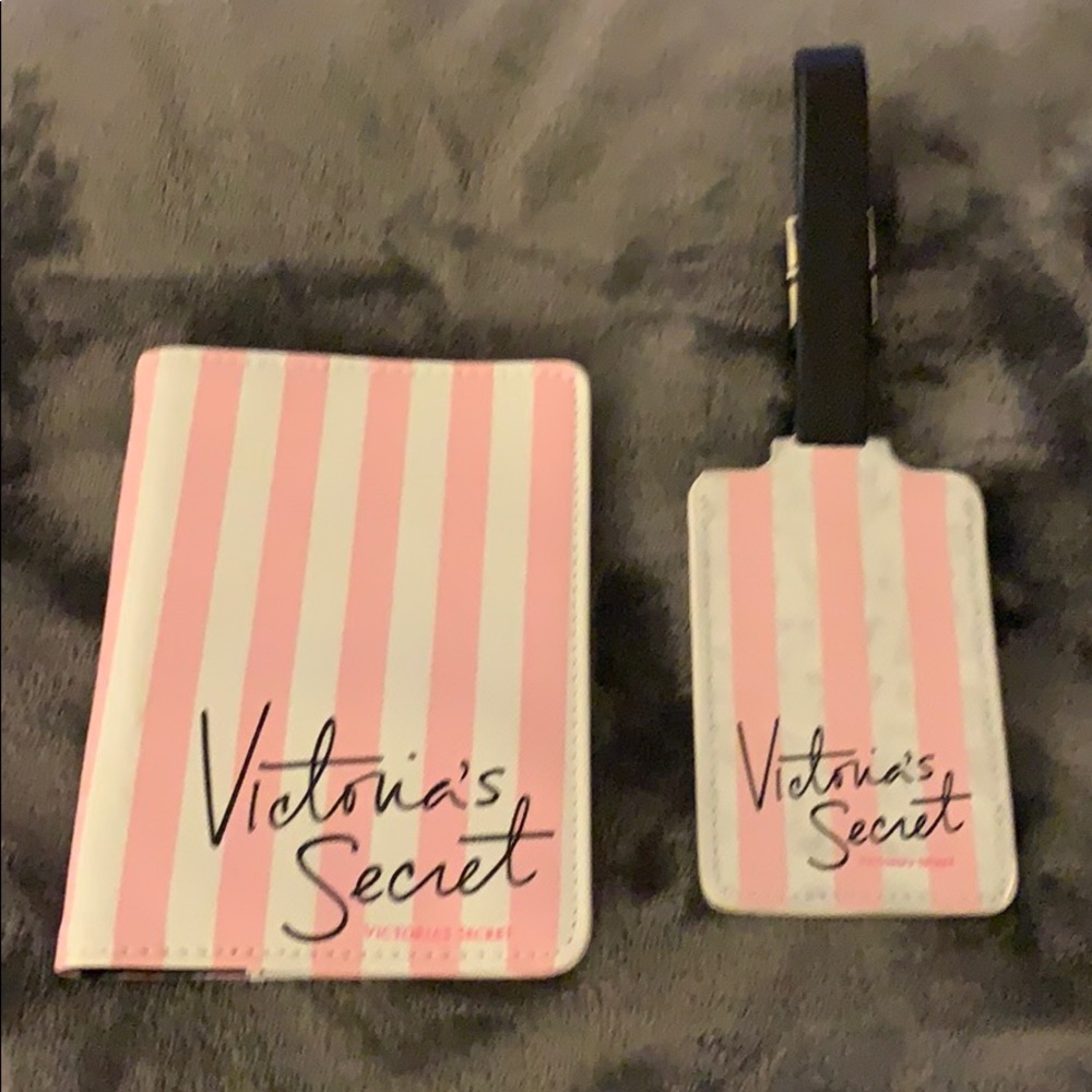 Victoria’s Secret Passport and Luggage Tag Set
